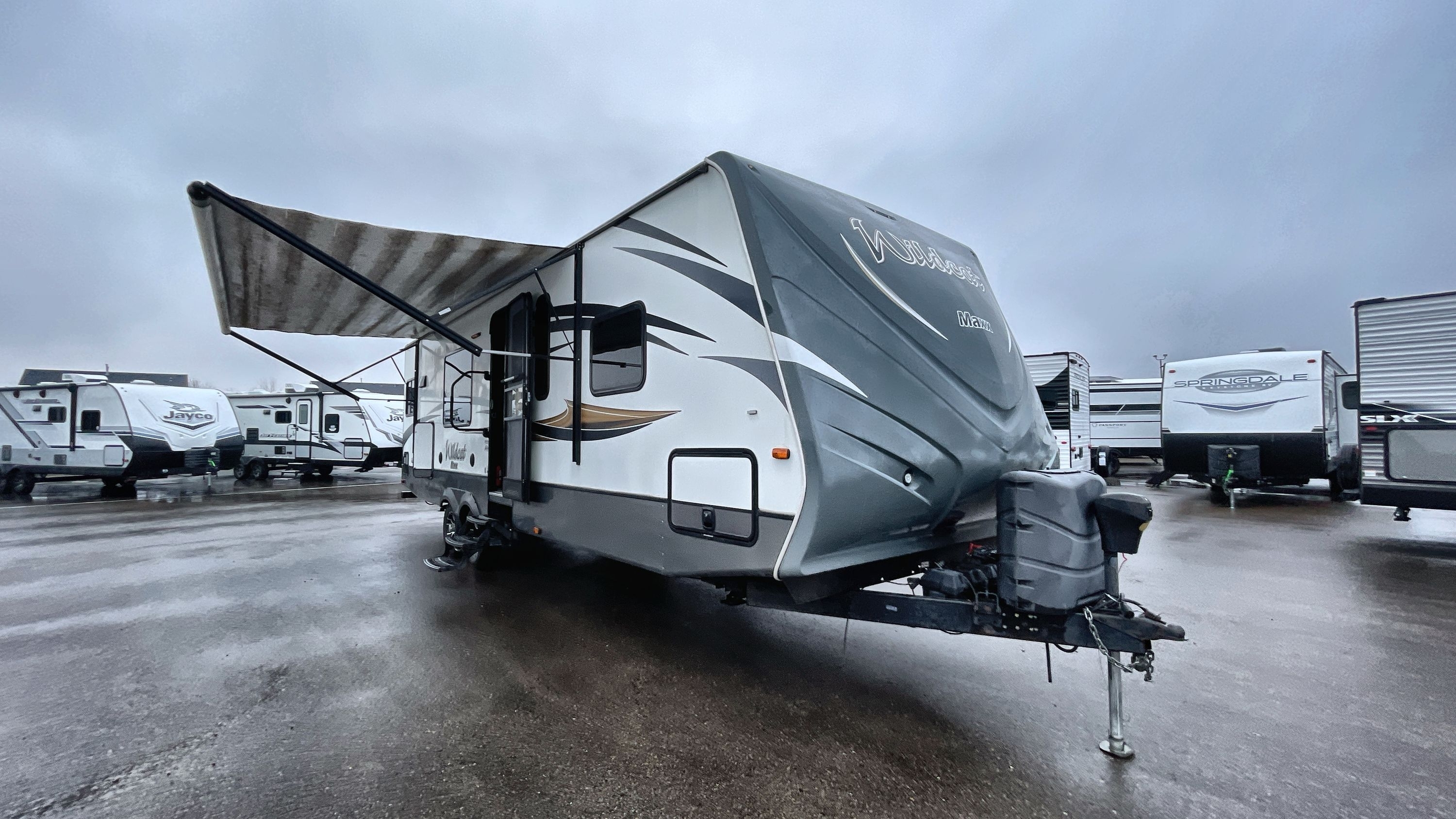 2015 Forest River WILDCAT 28RKX RV