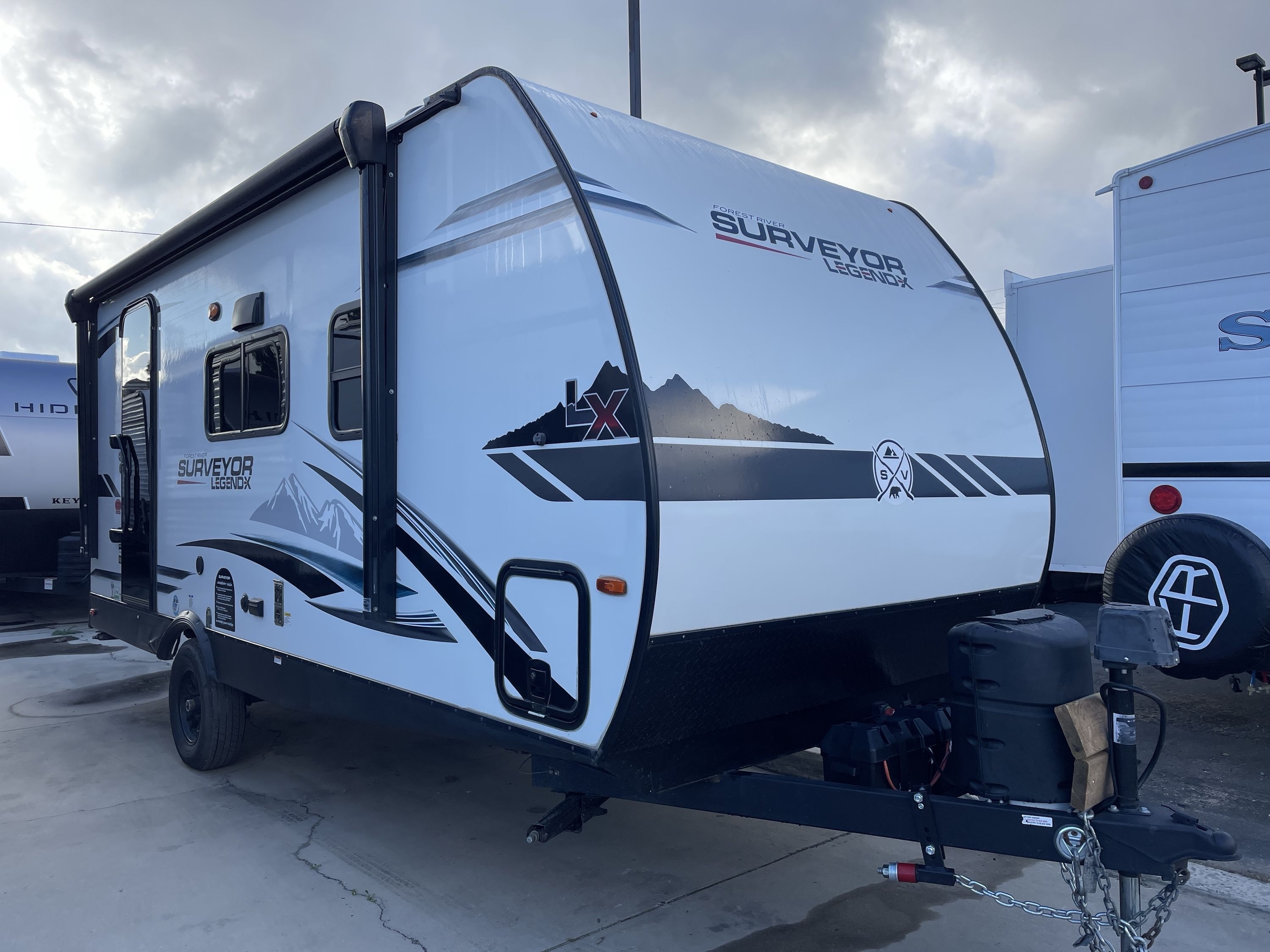 2023 Forest River SURVEYOR 17RBLX in temecula CA