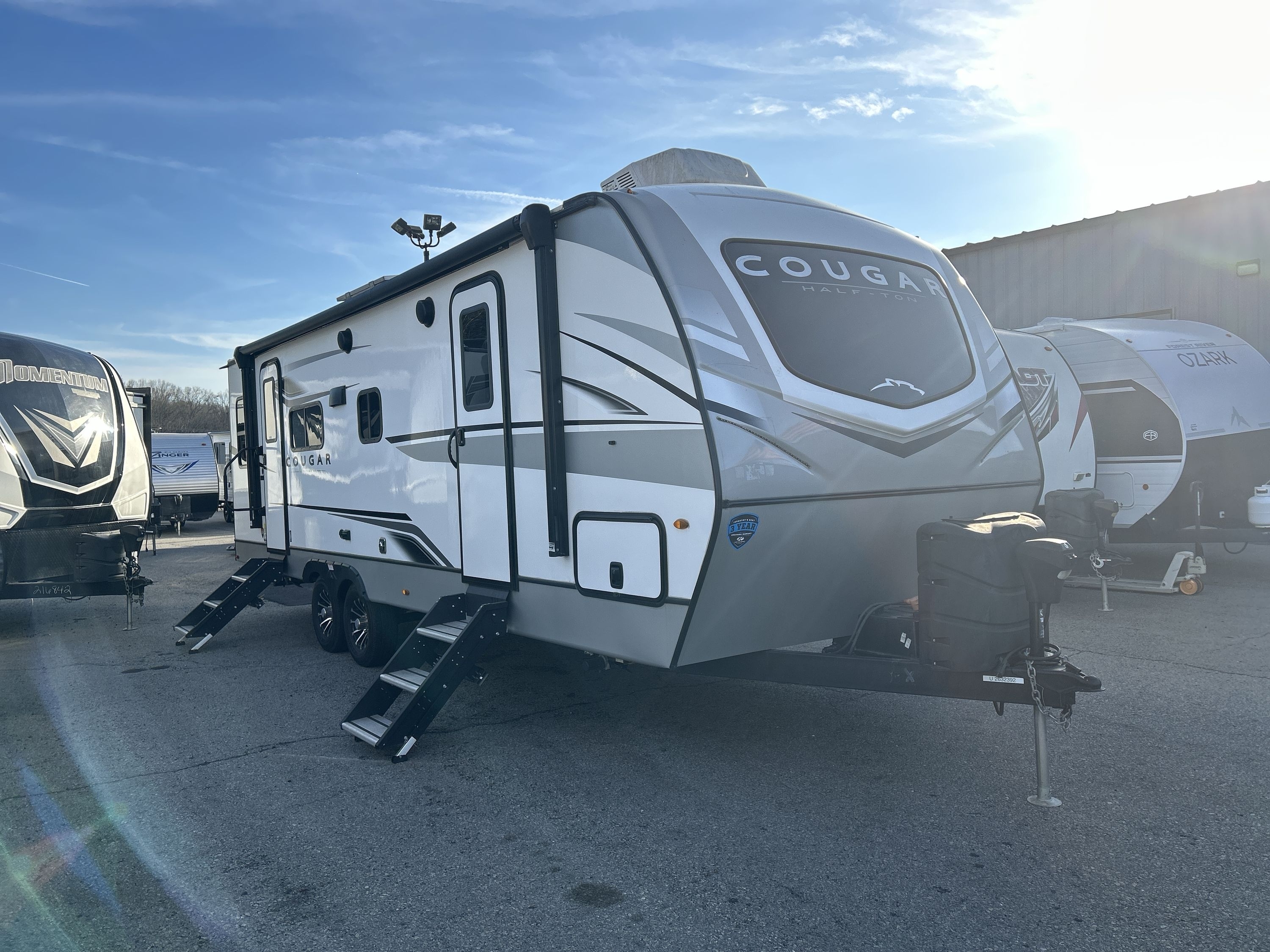 2023 Keystone COUGAR 25RDS RV