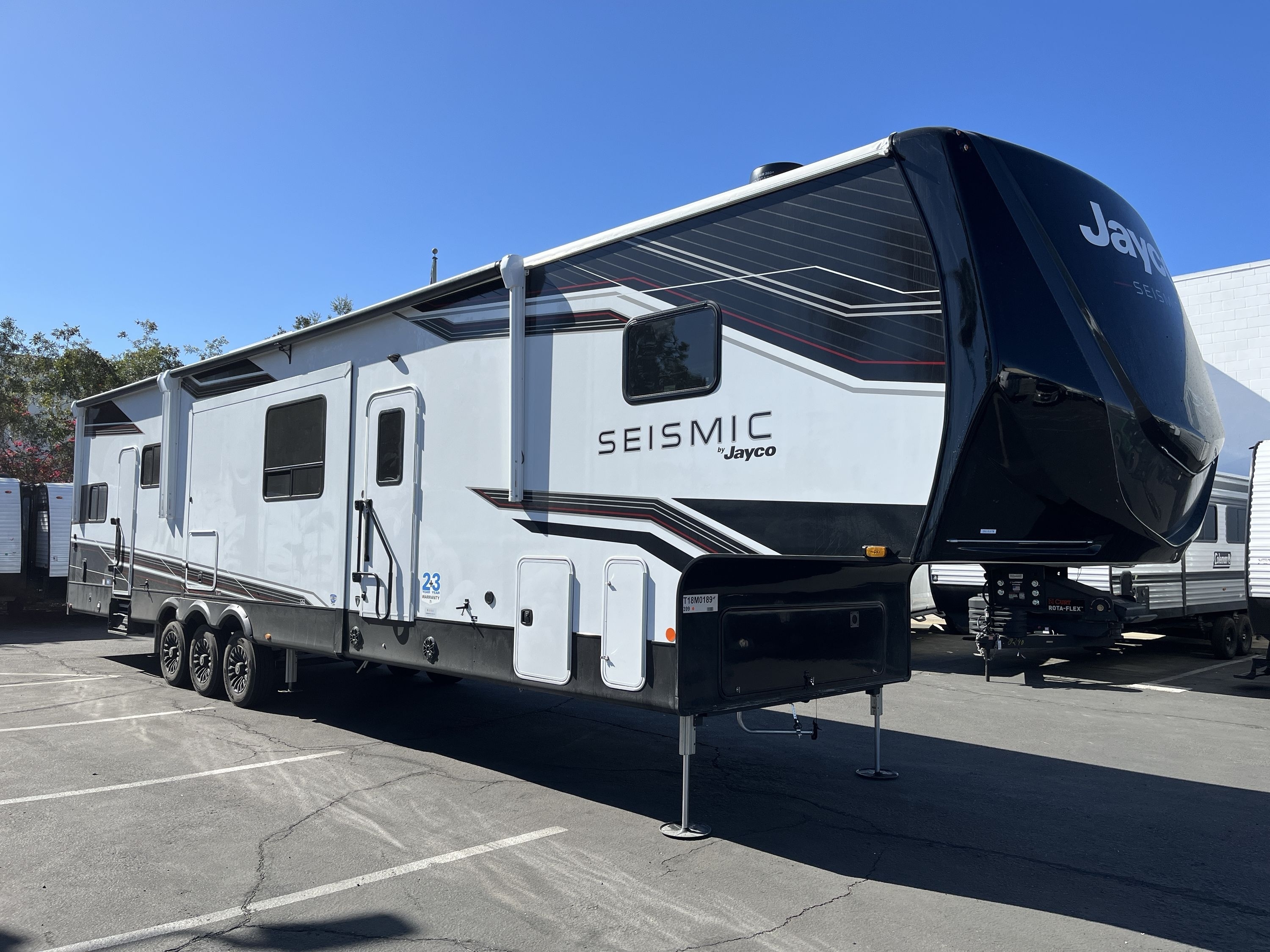 2026 Jayco SEISMIC 399 in san diego CA