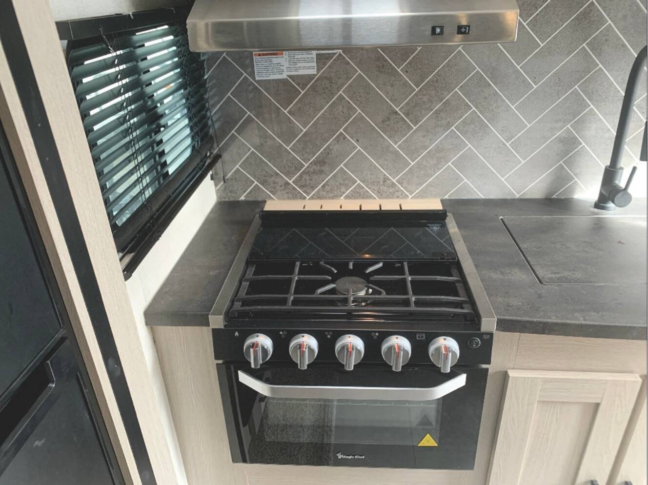 A photo of this 2022 Coachmen APEX 256BHS