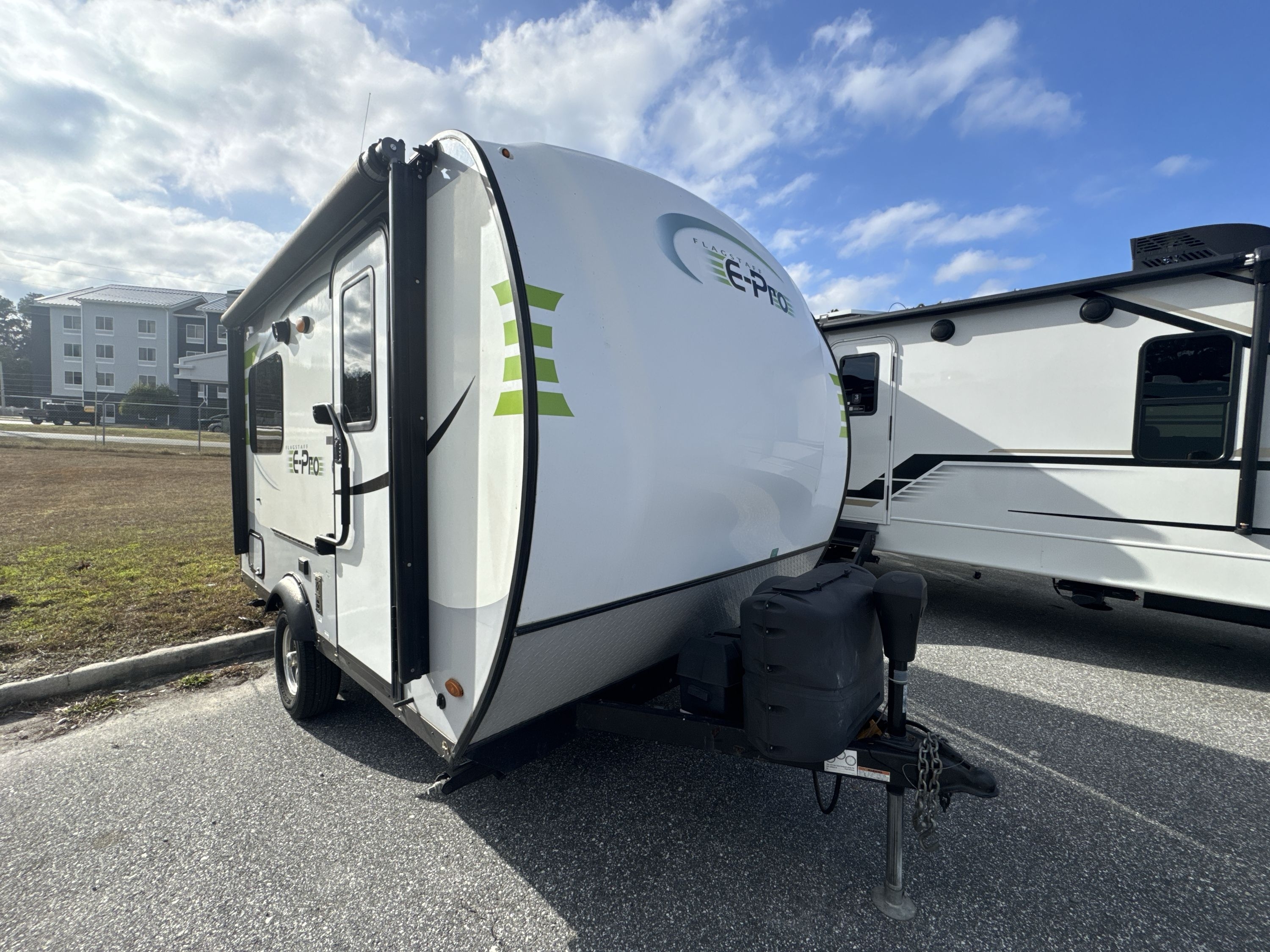 2020 Forest River FLAGSTAFF E-PRO 15TB RV