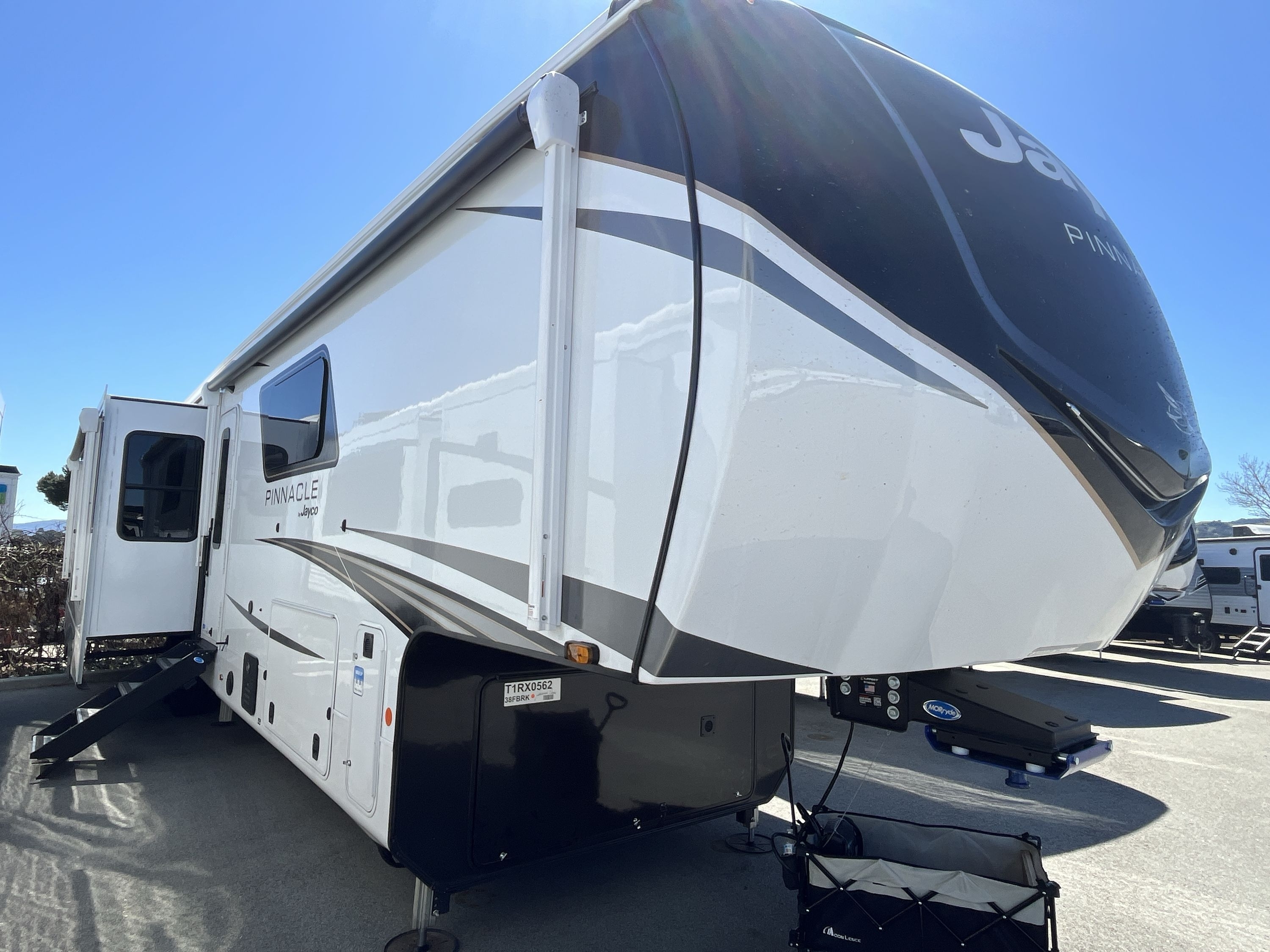 2026 Jayco PINNACLE 38FBRK in reno NV