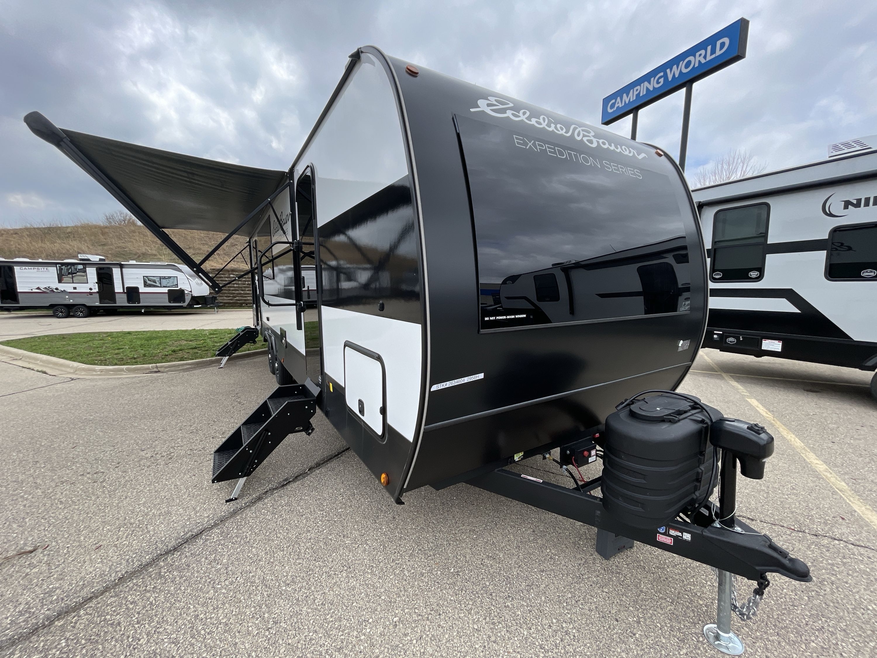 2026 Dutchmen EDDIE BAUER EXPEDITION 295BH in deforest WI