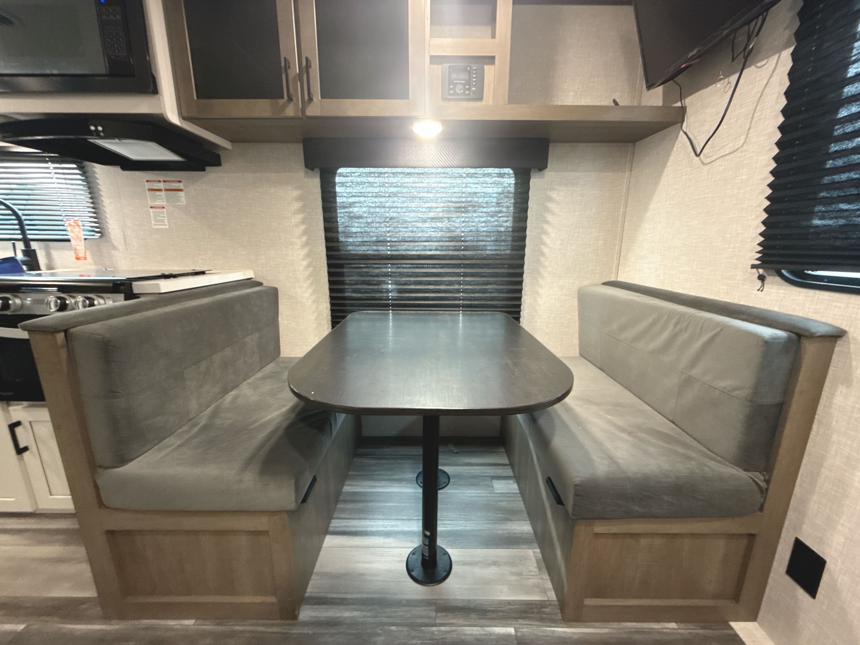 2025 Jayco JAY FLIGHT SLX 210QB in georgetown KY