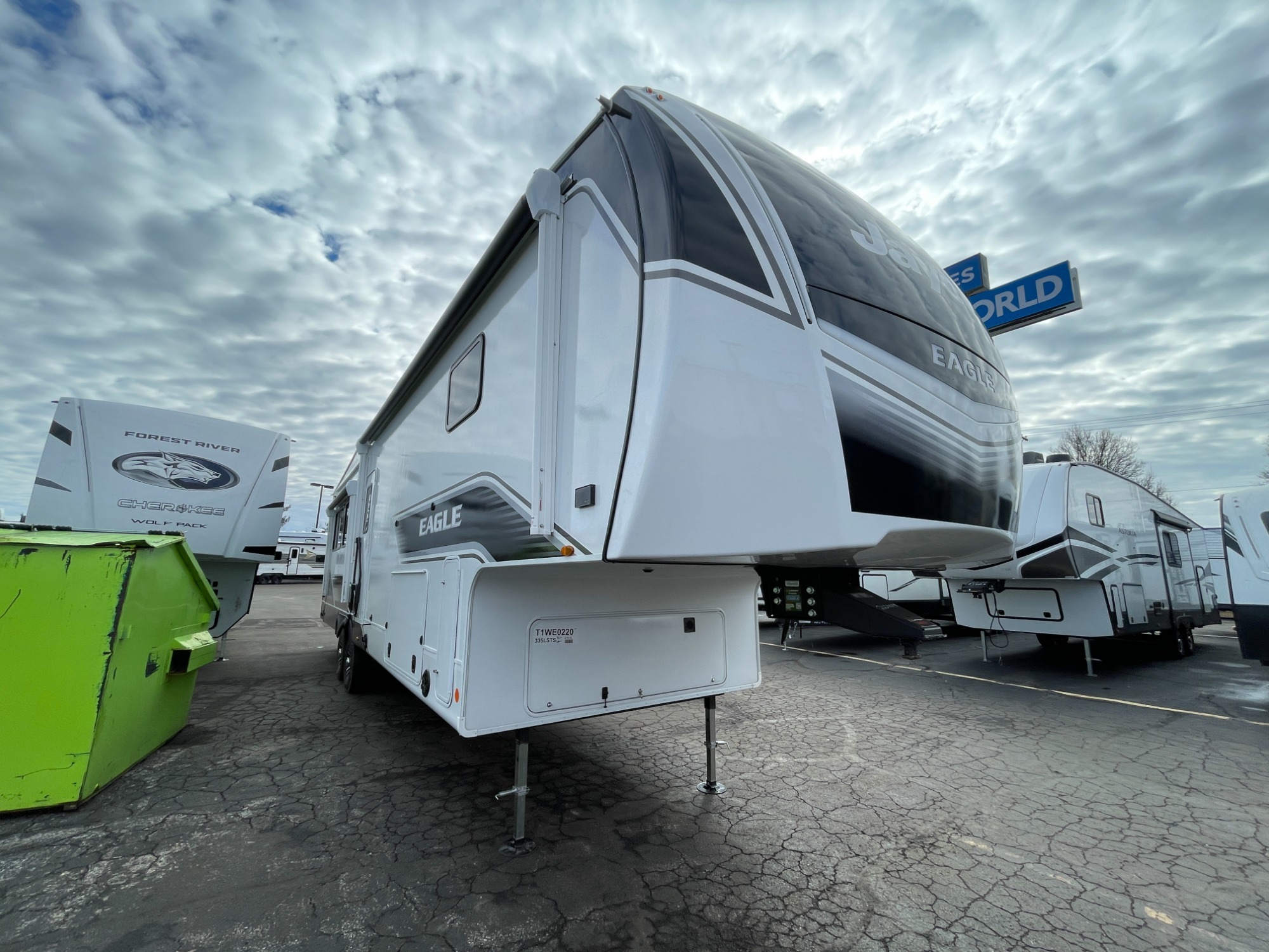 2026 Jayco EAGLE 335LSTS in greenwood IN