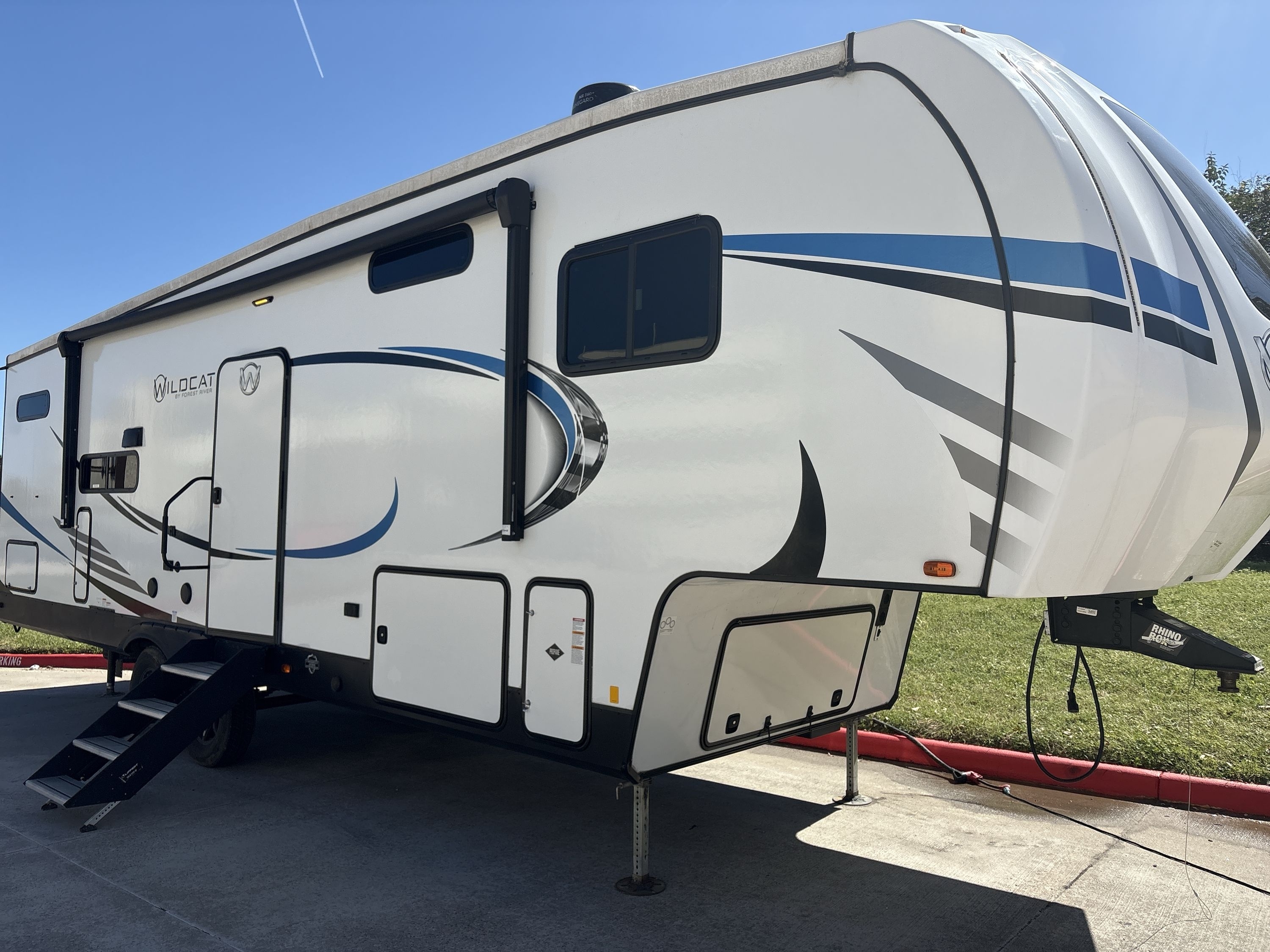 2022 Forest River WILDCAT 302BH RV