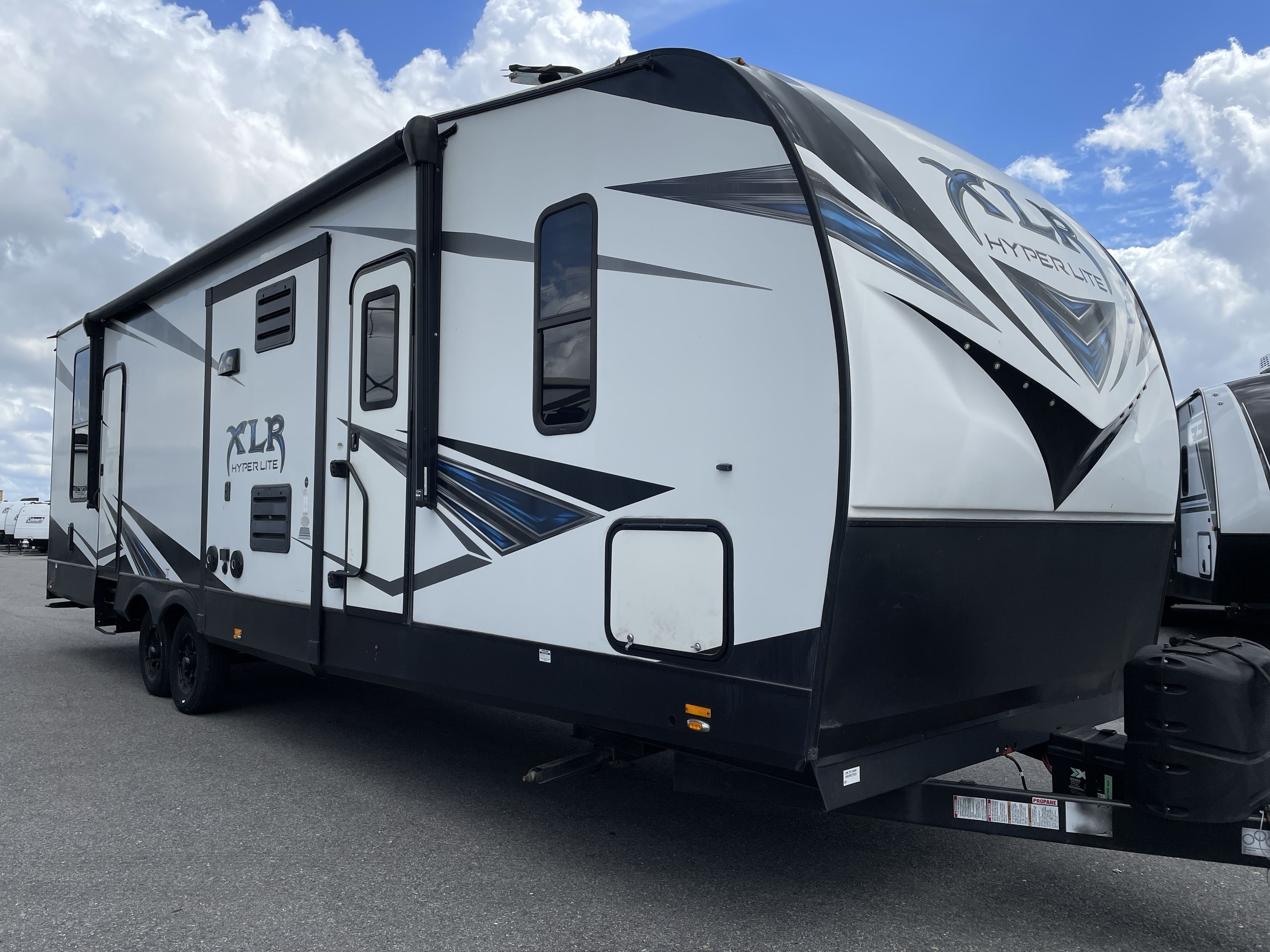 2020 Forest River XLR HYPER LITE 31HFX Travel Trailer Toy Hauler RV