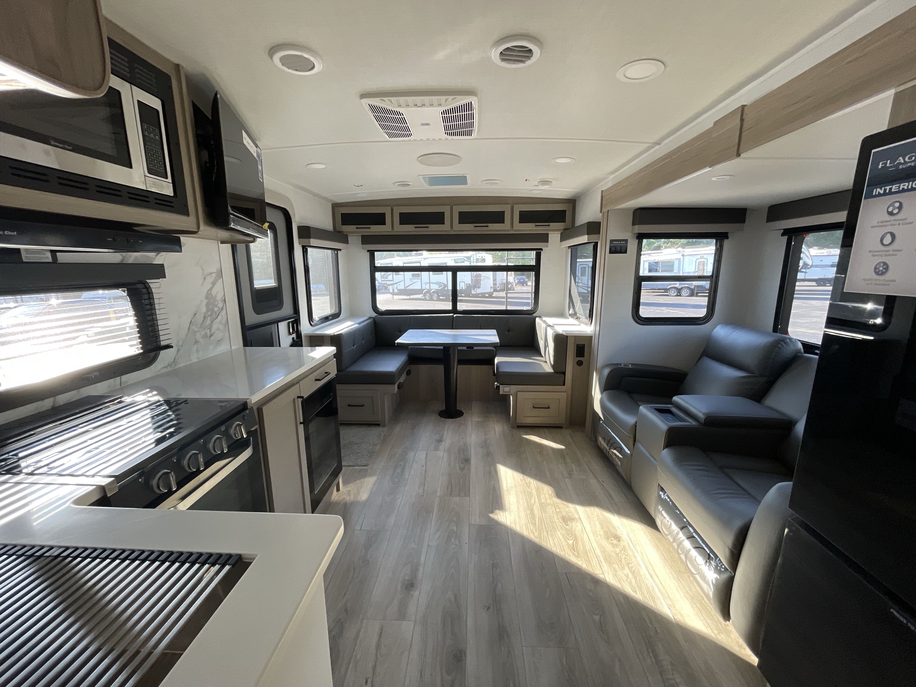 2026 Forest River FLAGSTAFF SUPER LITE 26SRD in midway FL