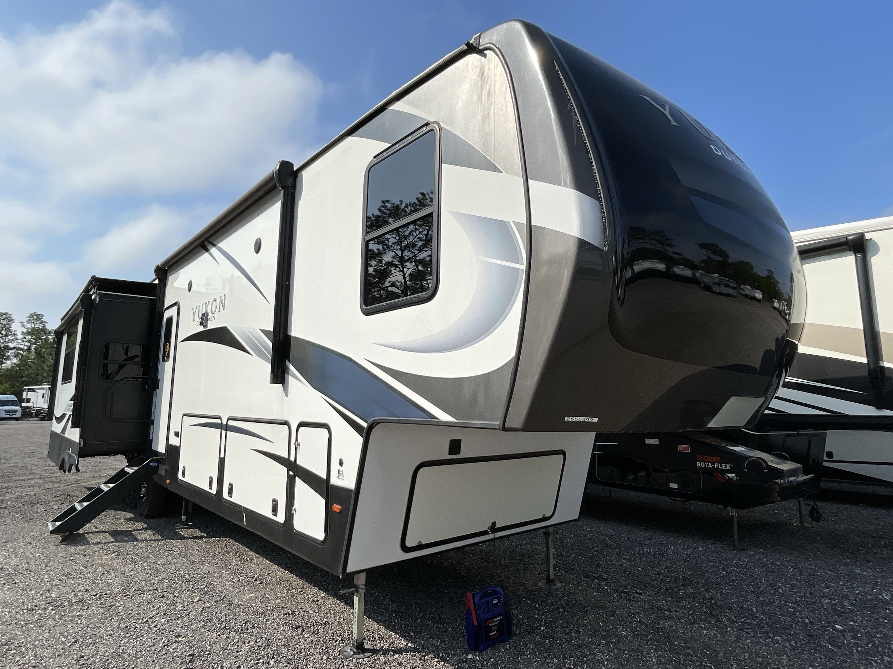 2022 Dutchmen YUKON 399ML RV