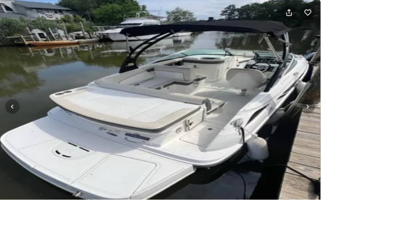 A photo of this 2013 Sea Ray 240 Sundeck