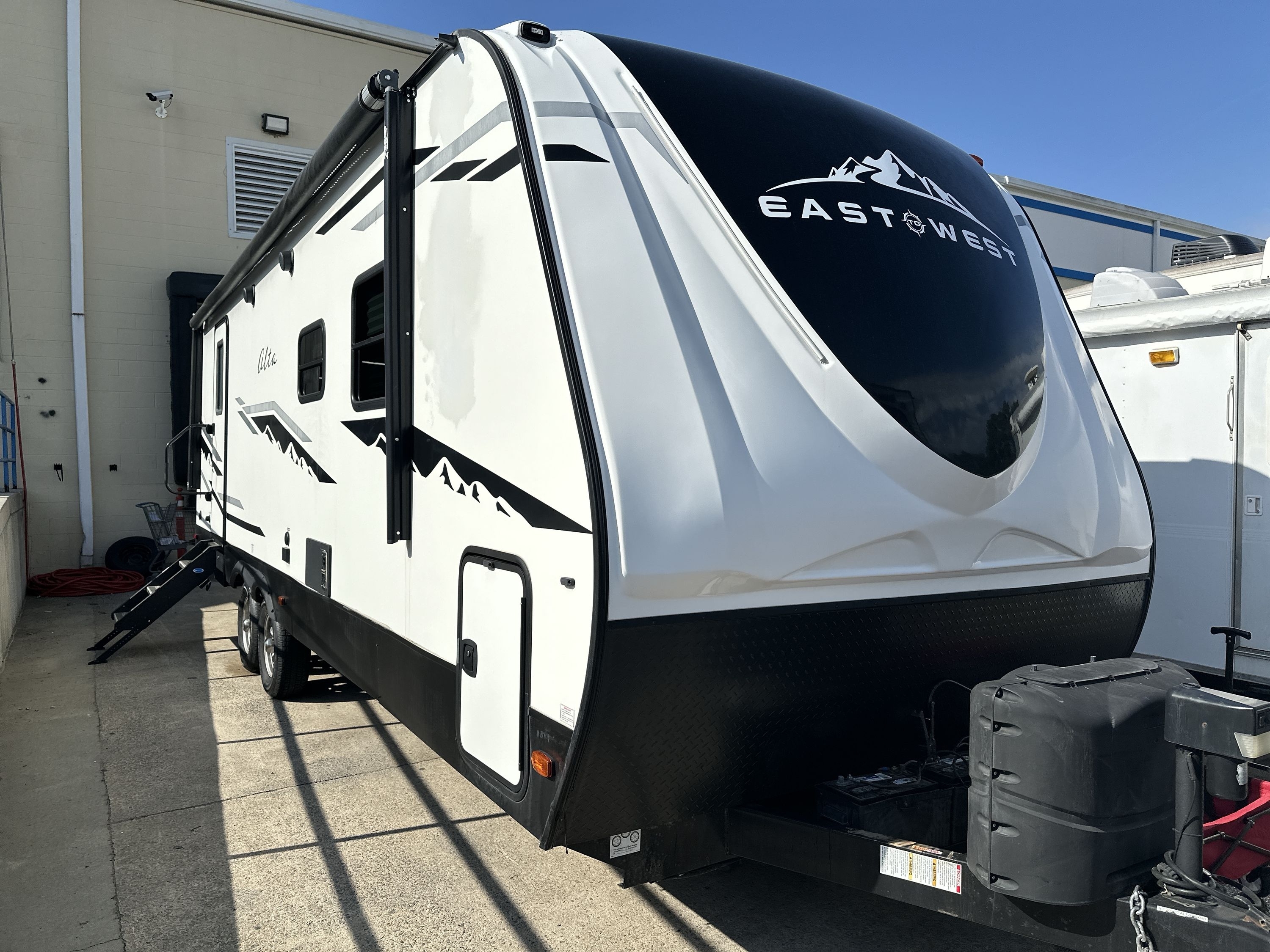 2020 East To West ALTA 2600KRB RV