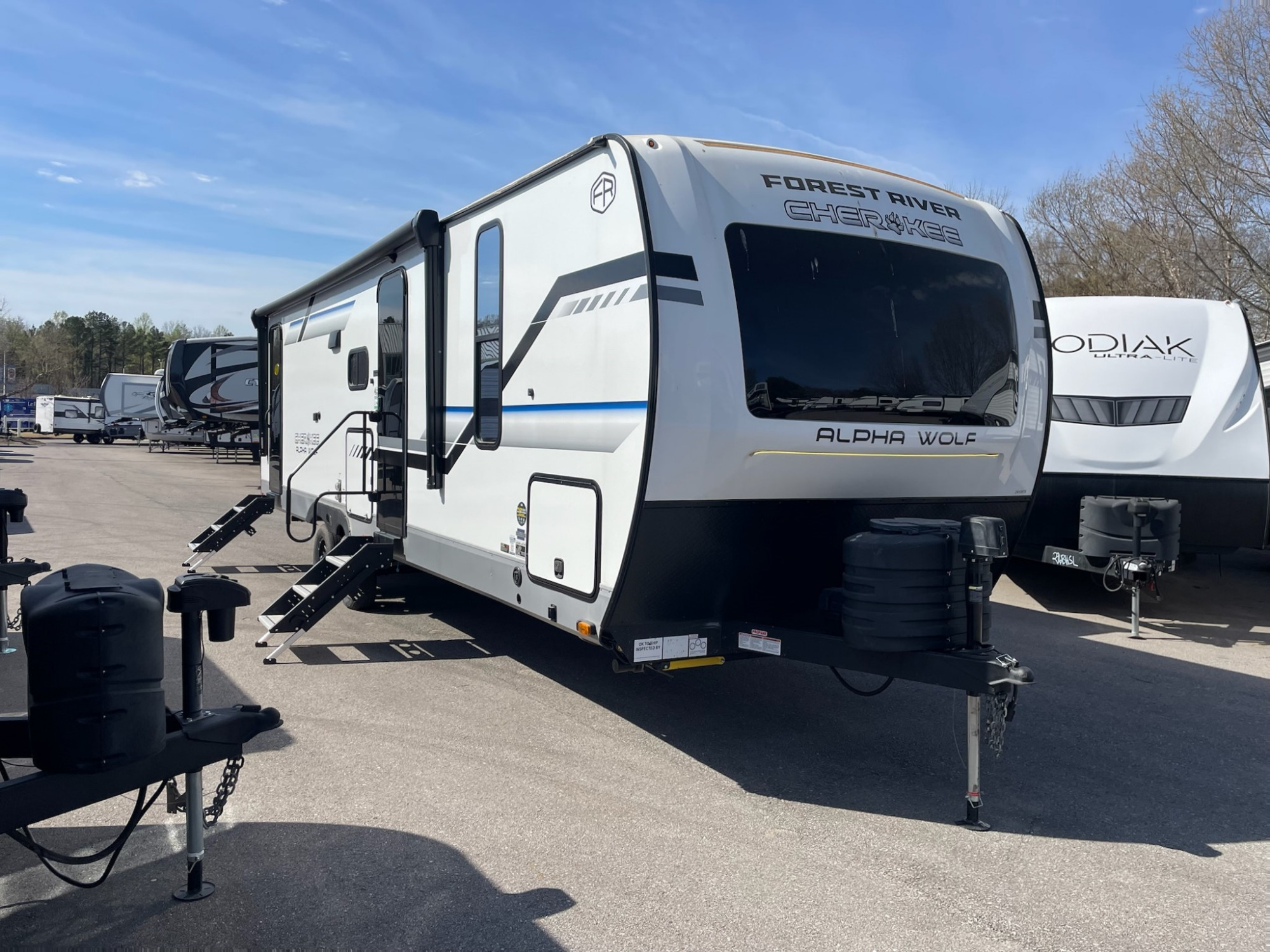 2025 Forest River ALPHA WOLF 26DBH-L RV