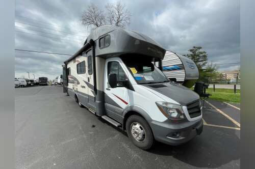 2017 Winnebago NAVION 24G in greenwood IN