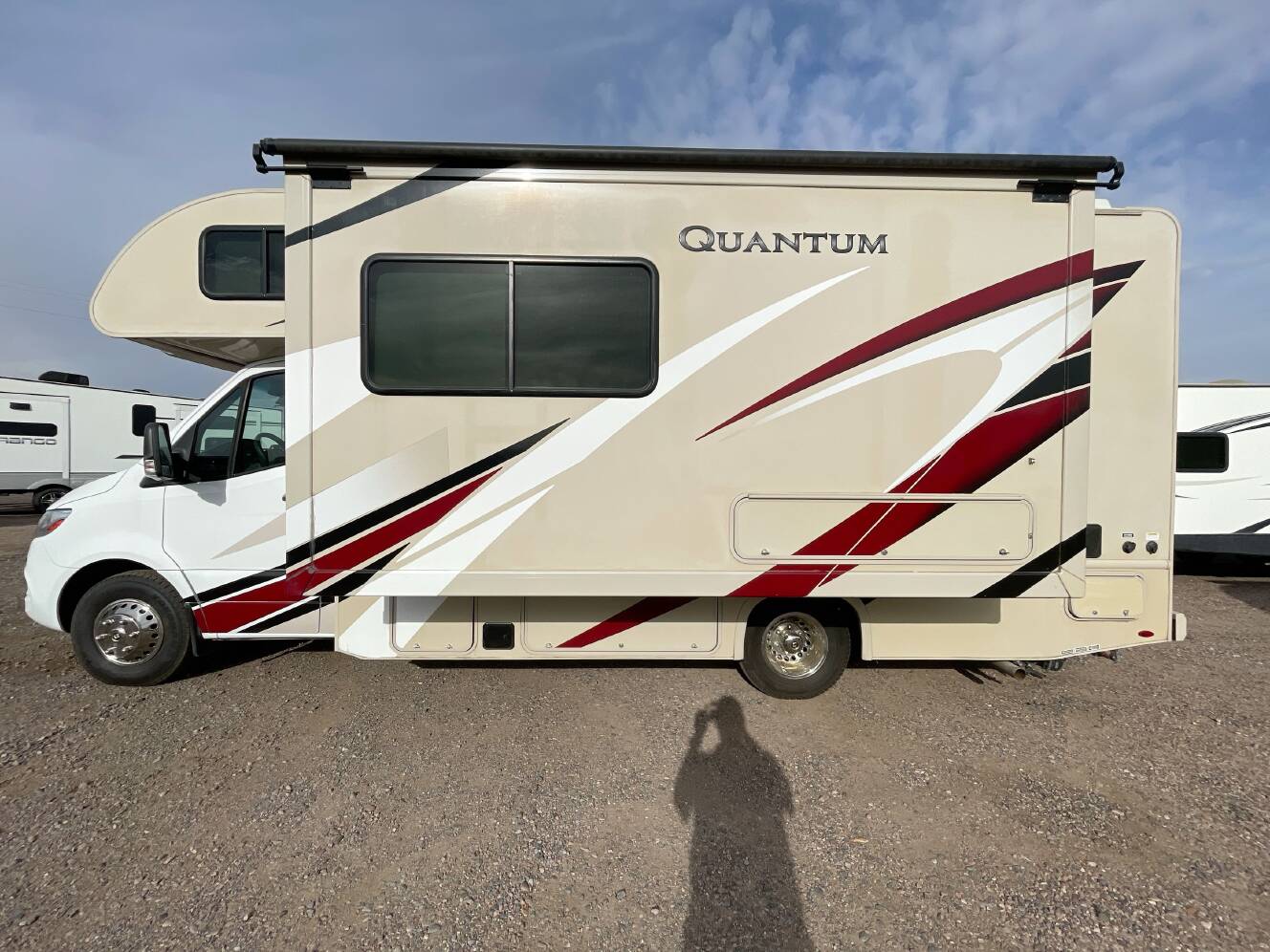 A photo of this 2022 Thor QUANTUM MB24