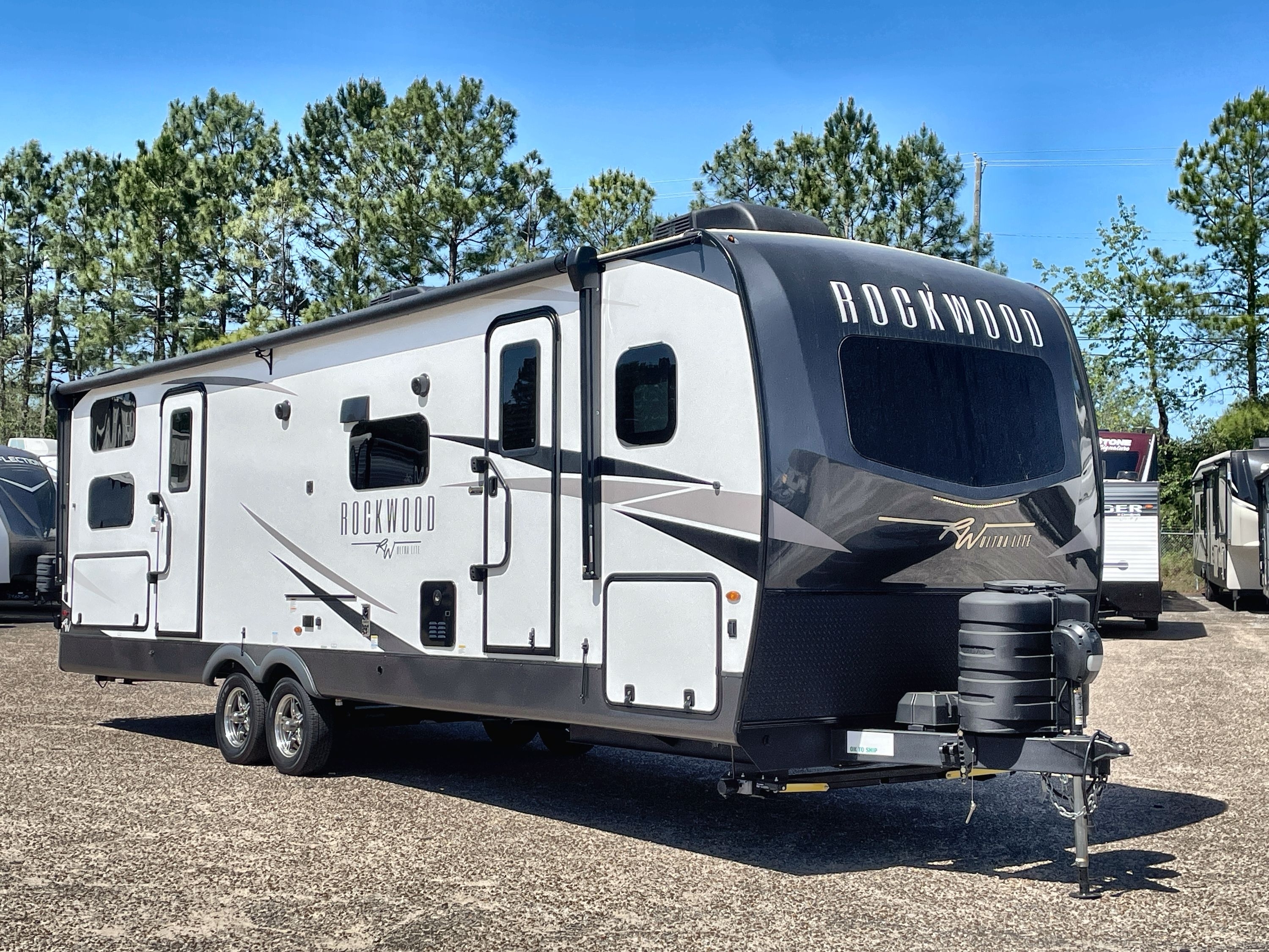 2024 Forest River ROCKWOOD ULTRA LITE 2706WS RV
