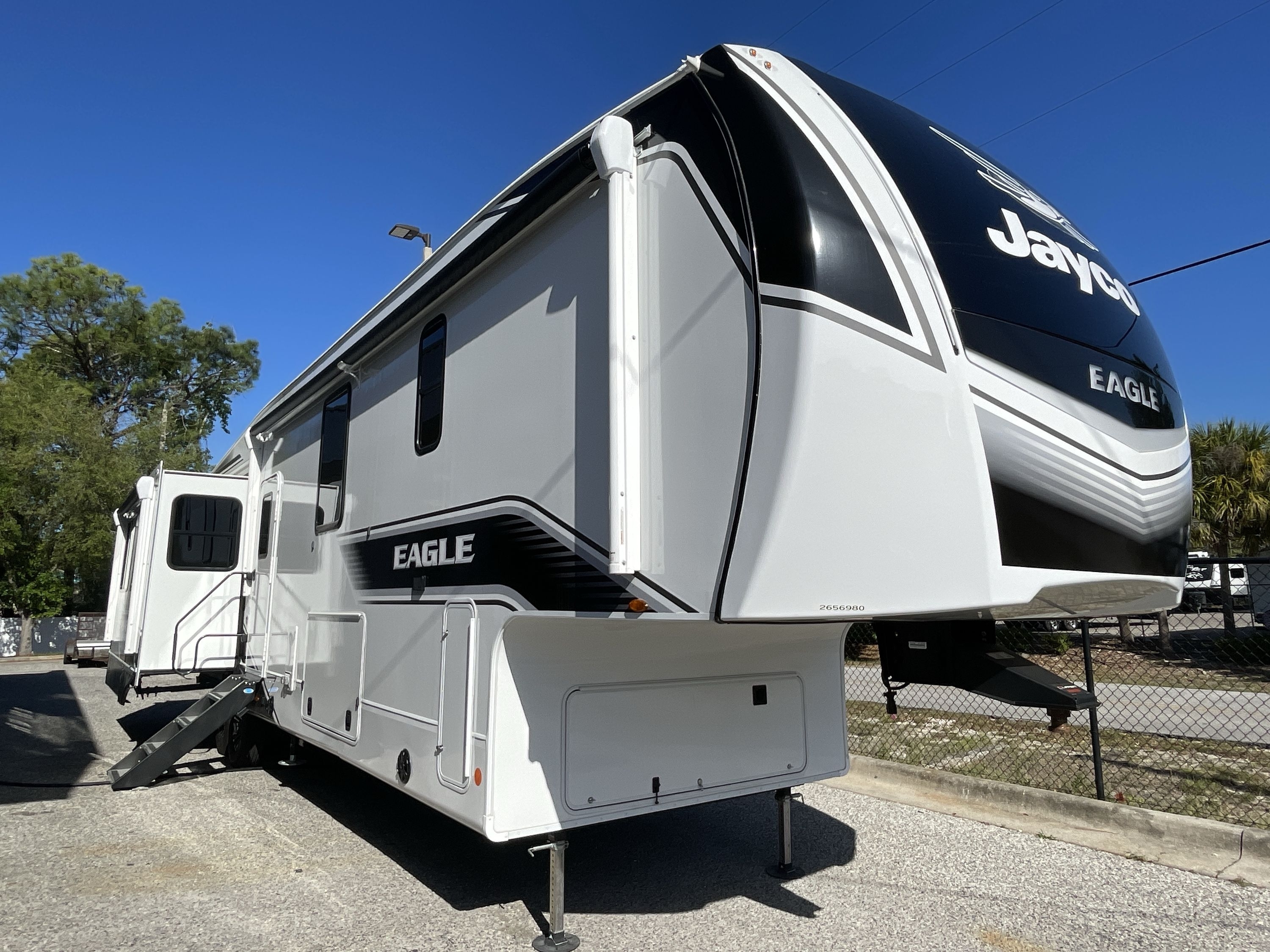 2025 Jayco EAGLE 370FBTS RV