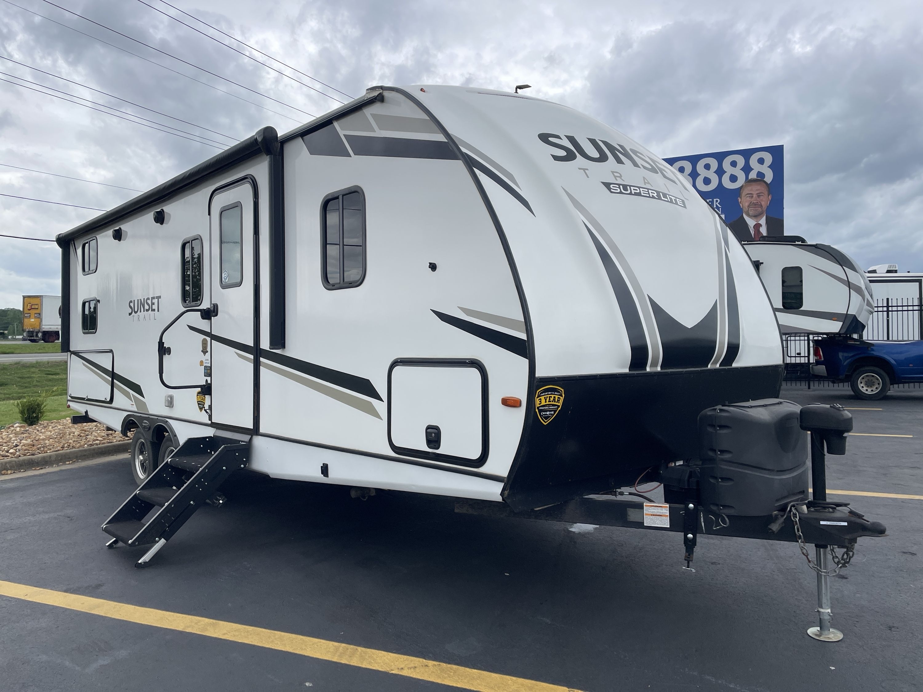 2022 Crossroads SUNSET TRAIL 242BH RV