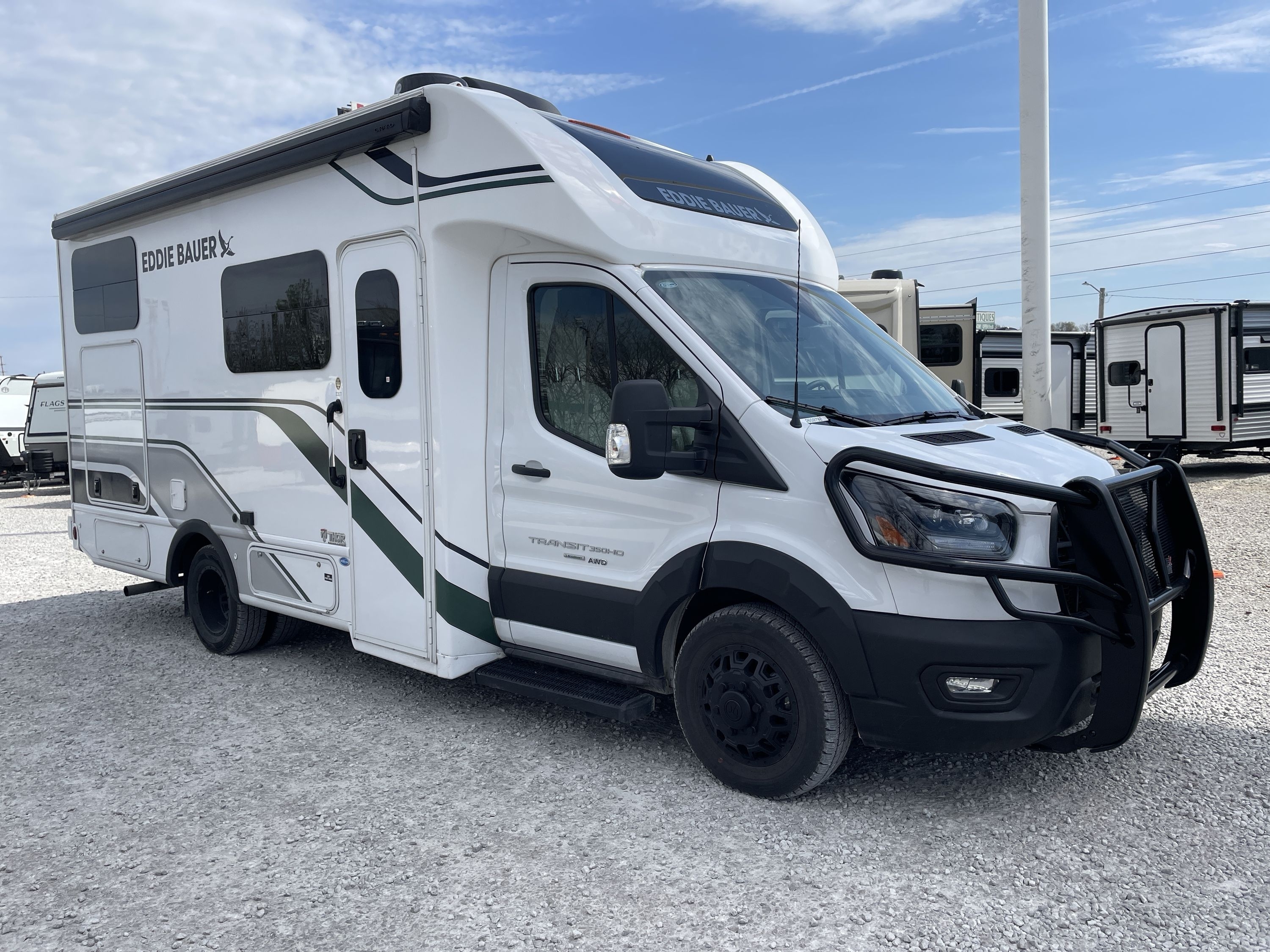 2026 Thor EDDIE BAUER 22ET 22EB in grain valley MO
