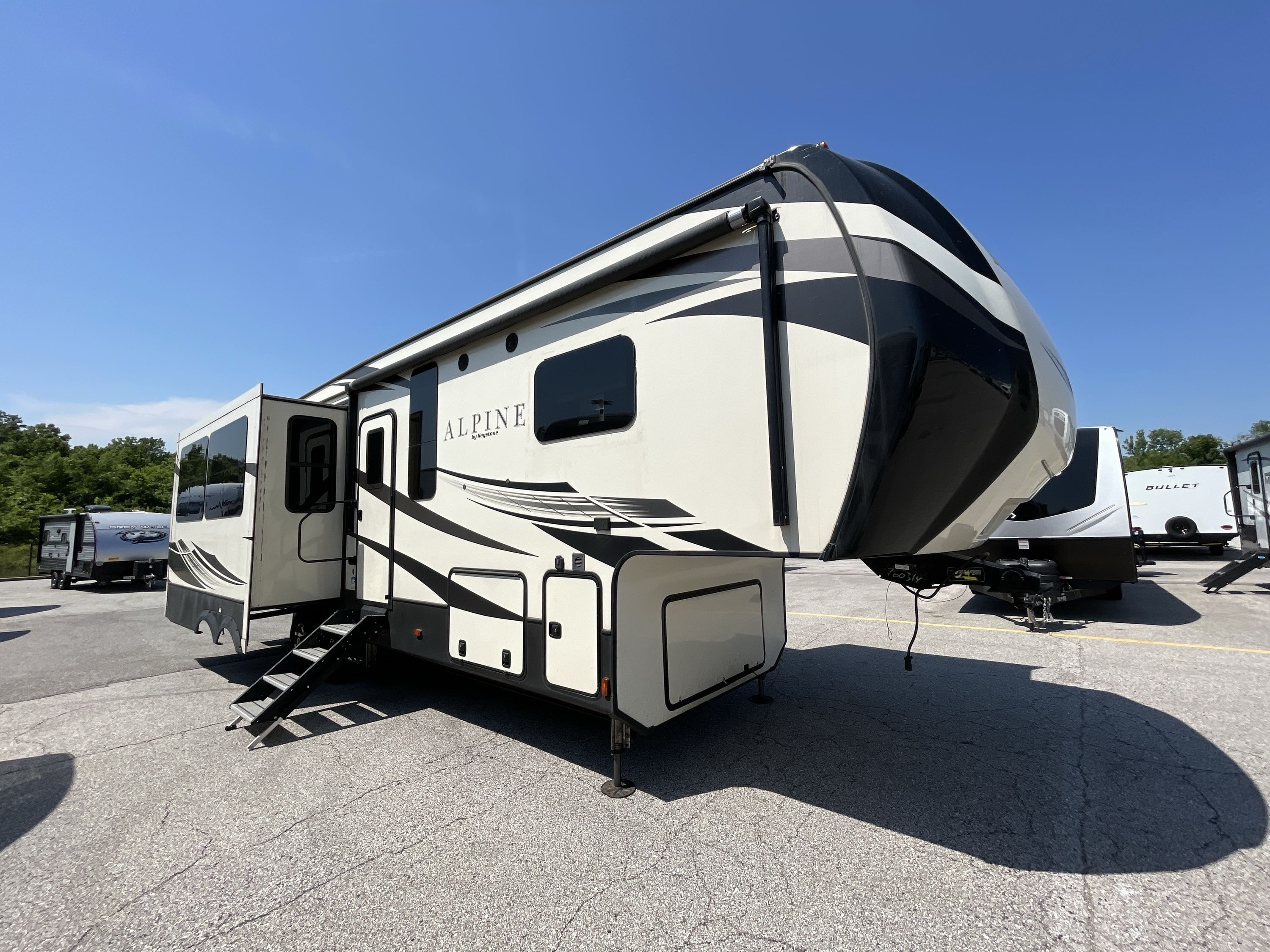 2020 Keystone ALPINE 3021RE RV