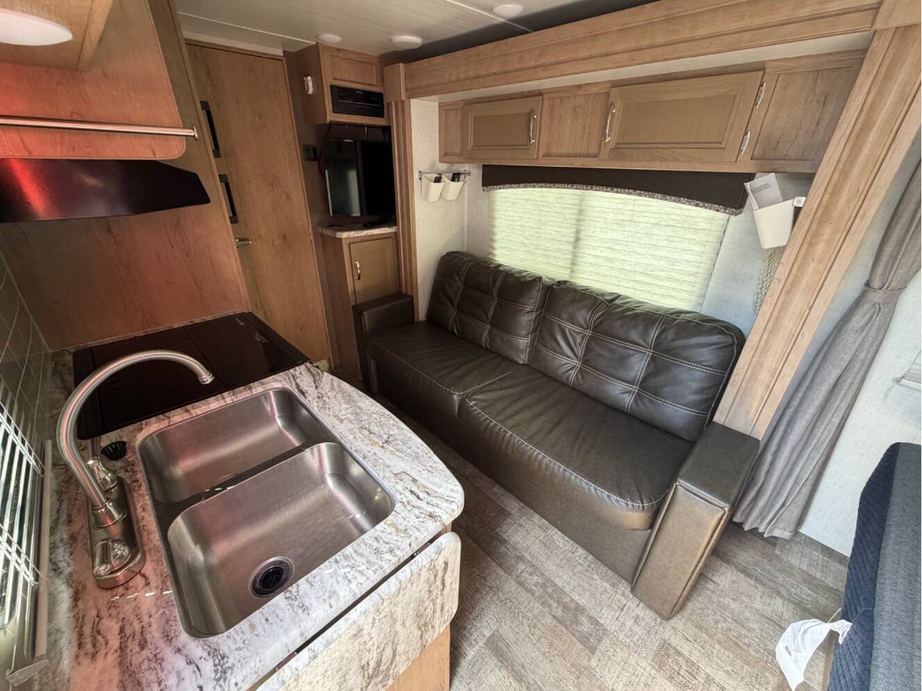 A photo of this 2020 Winnebago MICRO MINNIE 2106FBS