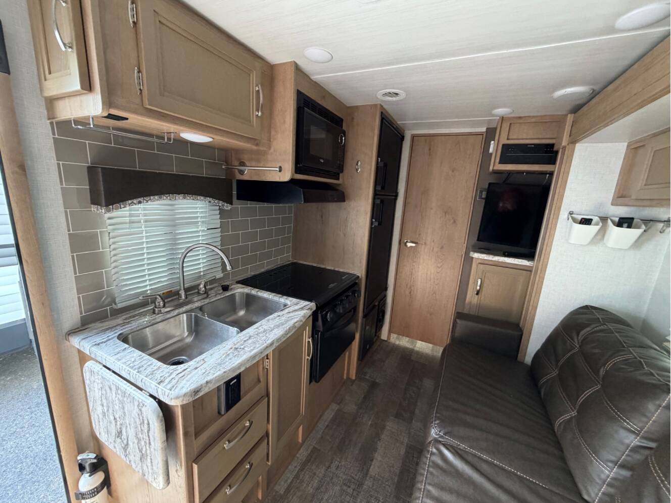 A photo of this 2020 Winnebago MICRO MINNIE 2106FBS