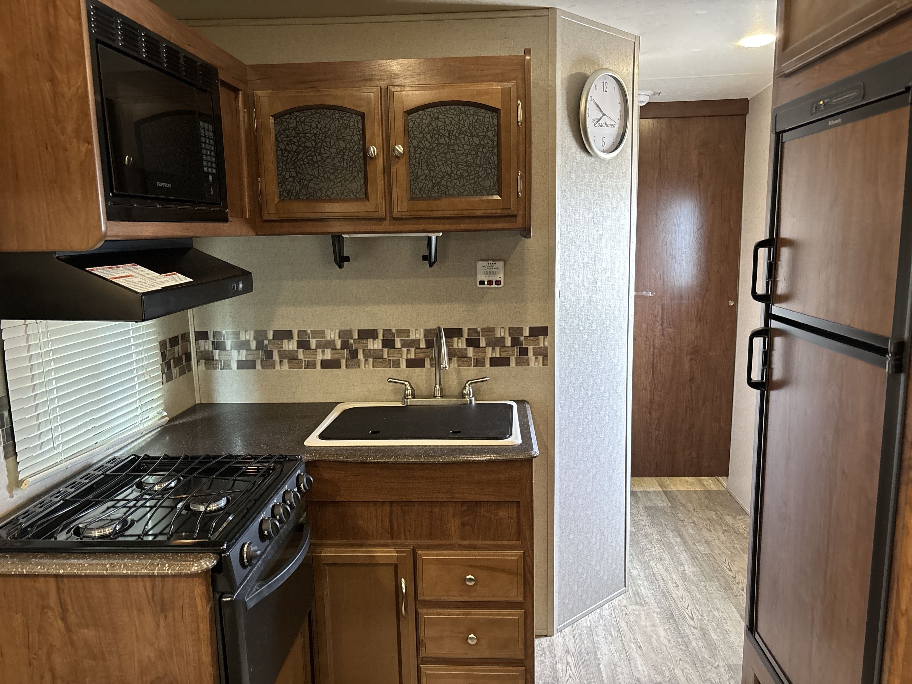 2017 Coachmen FREEDOM EXPRESS 271BL in council bluffs IA