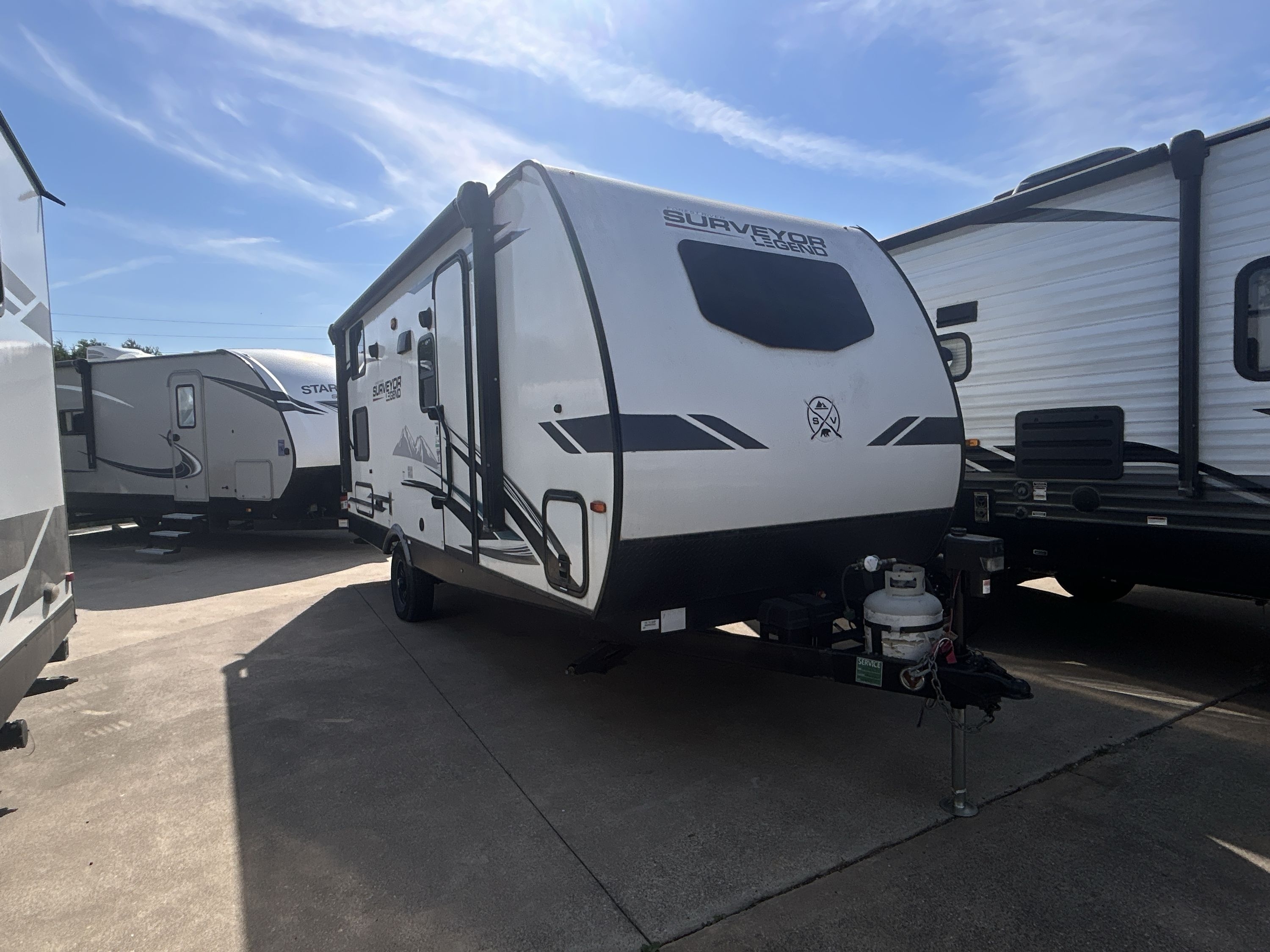 2022 Forest River SURVEYOR 19MDBLE RV