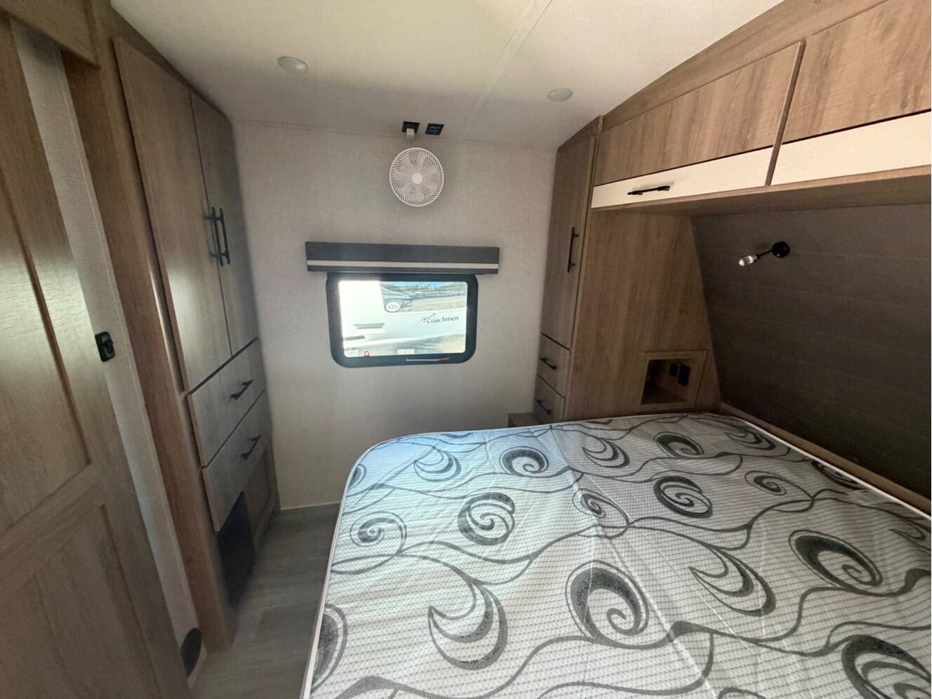 A photo of this 2023 Grand Design IMAGINE 2670MK