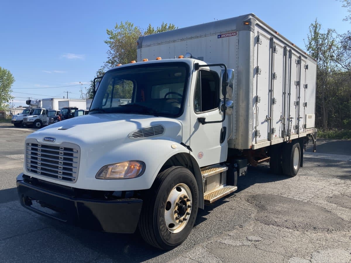 2019 FREIGHTLINER BUSINESS CLASS M2 106 in Springfield, MA