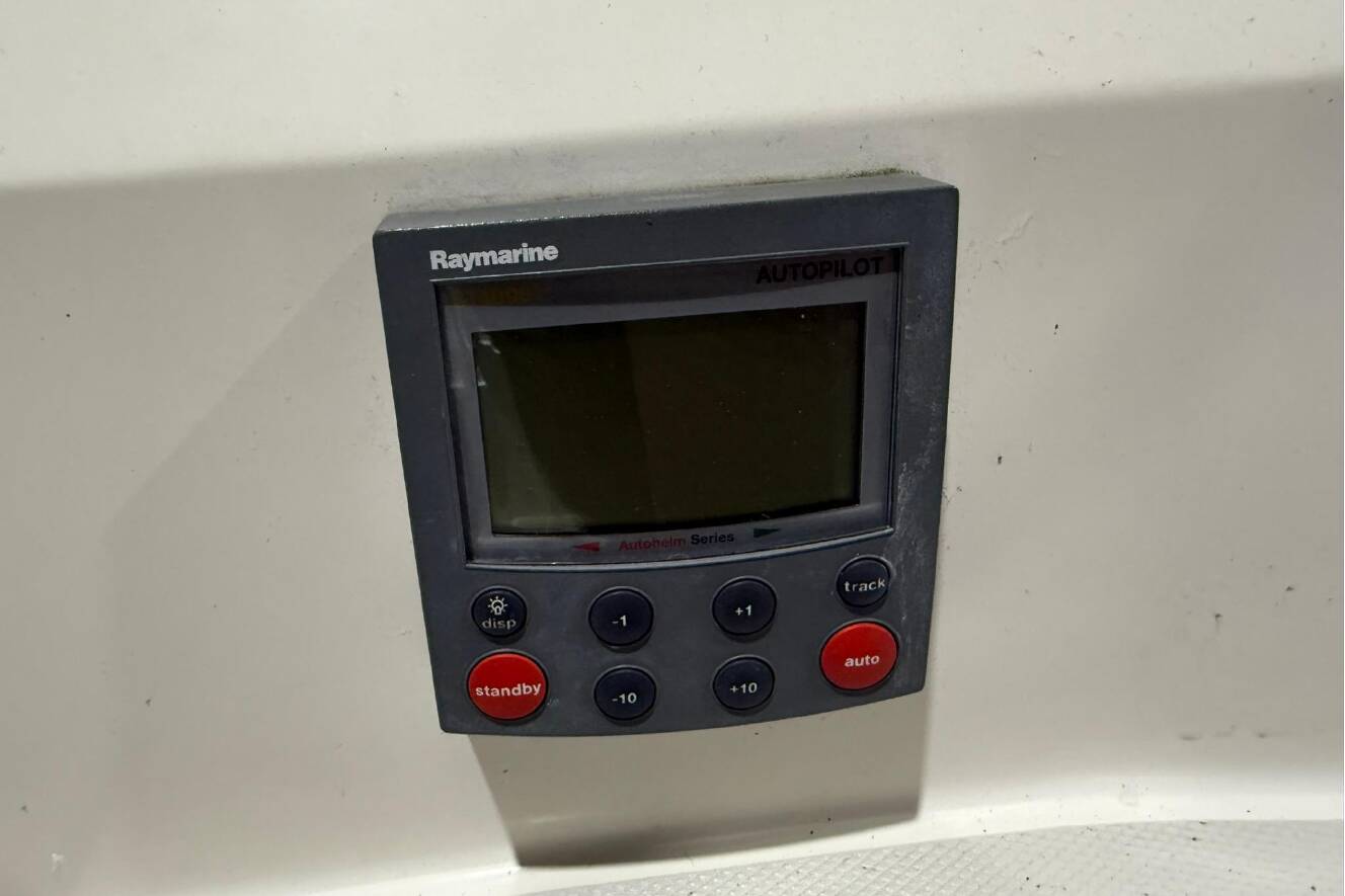 A photo of this 1986 Sabre 34 MK II