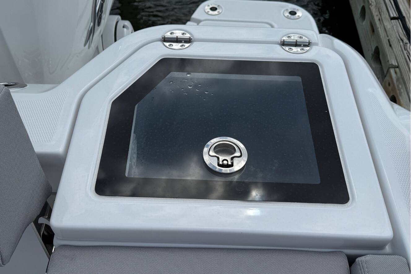 A photo of this 2026 Everglades 367CX