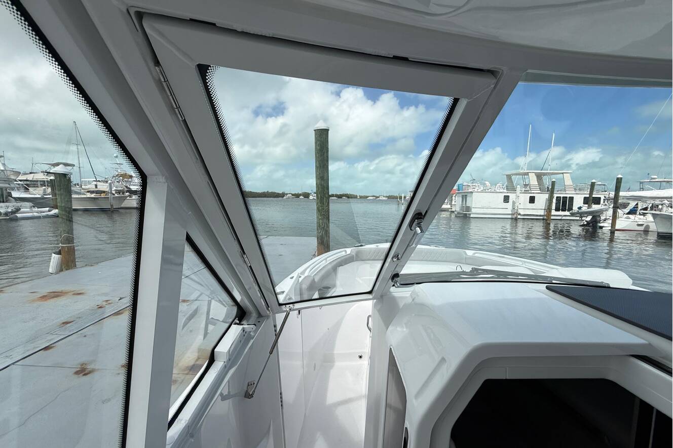 A photo of this 2026 Everglades 367CX
