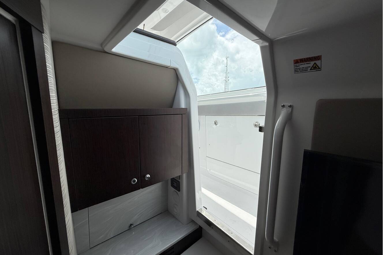 A photo of this 2026 Everglades 367CX