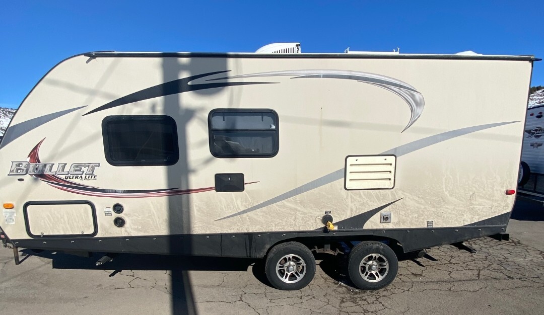 2014 Keystone BULLET ULTRA LITE 204RB RV