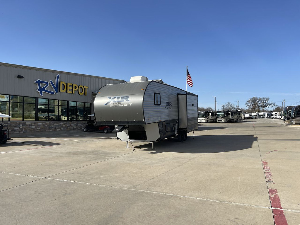 2021 Forest River XLR MICRO BOOST 335LRLE in cleburne TX