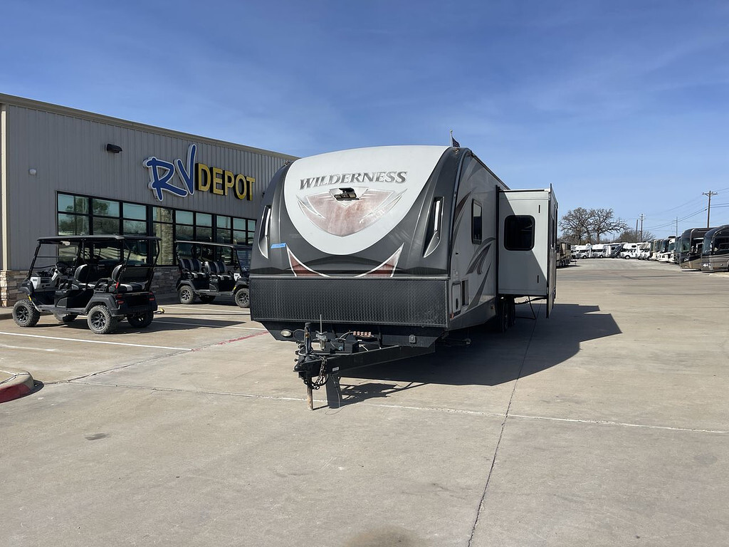 2019 Heartland WILDERNESS 3350DS WD 3350 DS in cleburne TX