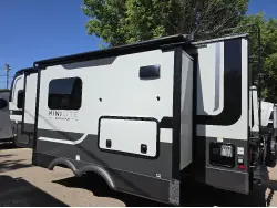 2026 FOREST RIVER ROCKWOOD MINI LITE 2522FB