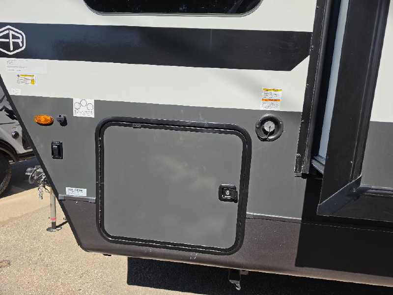 2026 FOREST RIVER ROCKWOOD MINI LITE 2522FB