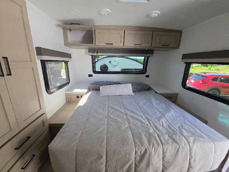 2026 FOREST RIVER ROCKWOOD MINI LITE 2522FB