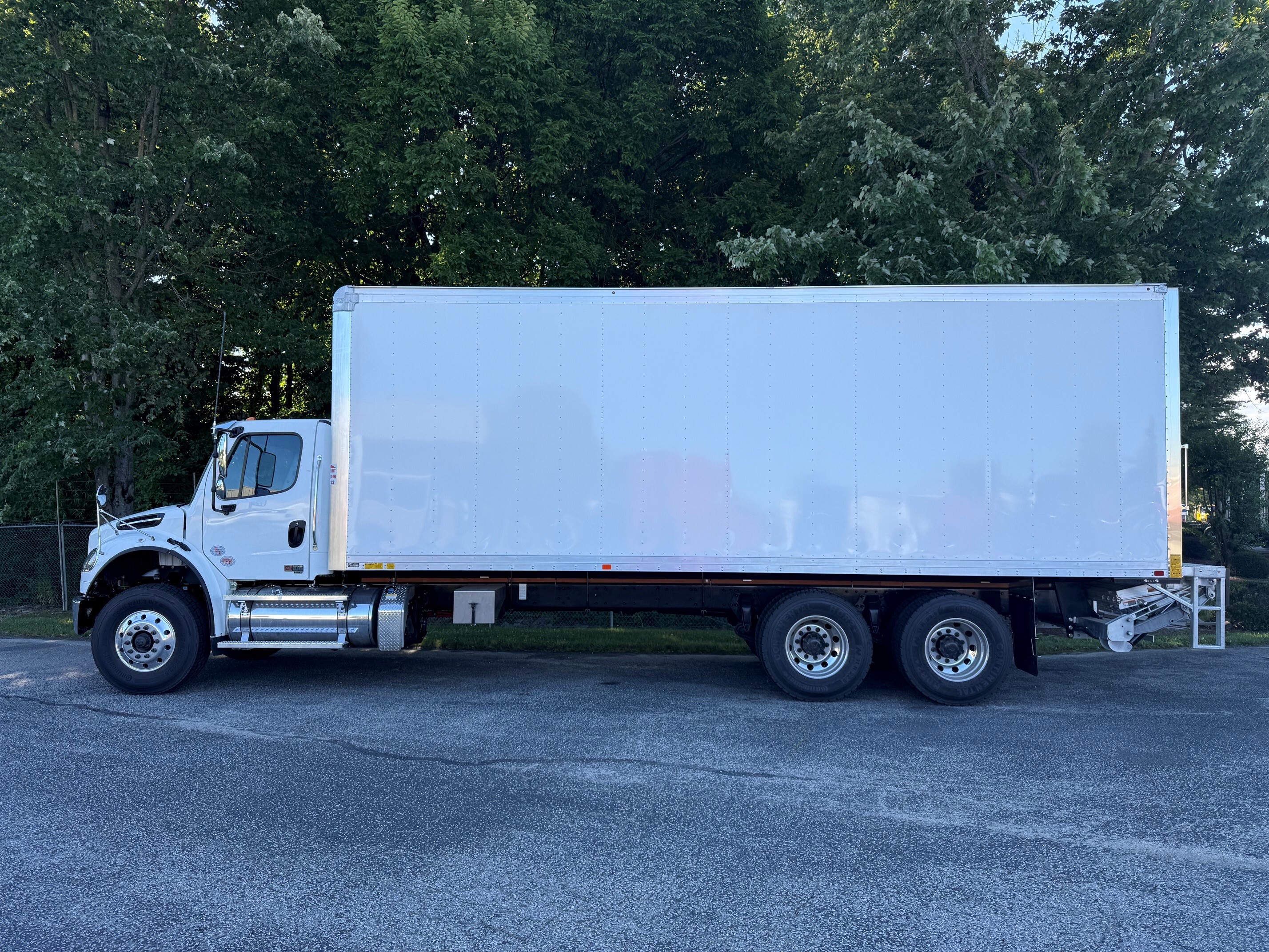 2027 FREIGHTLINER BUSINESS CLASS M2 106 in Greensboro, NC