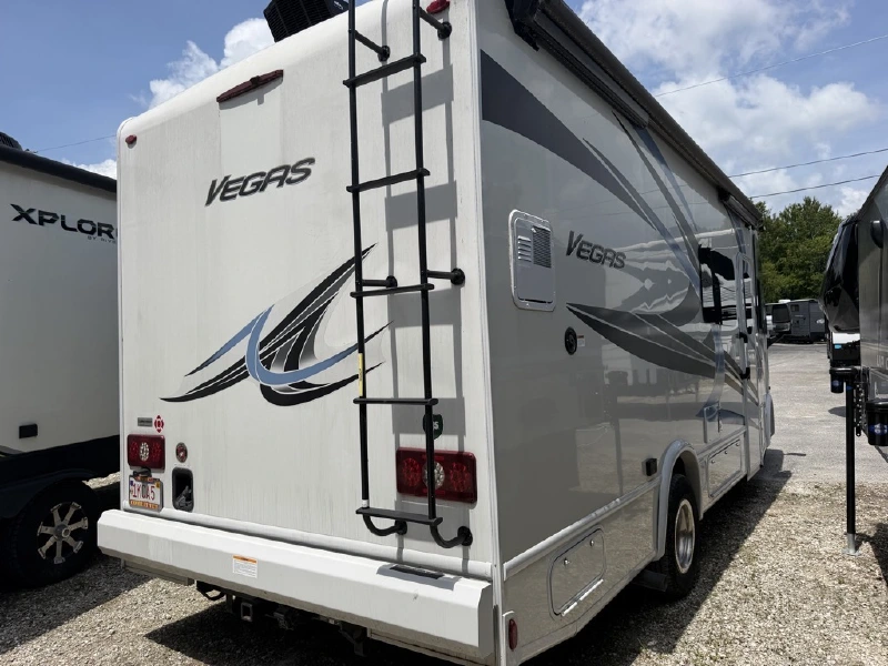 2023 THOR MOTOR COACH VEGAS 24 4