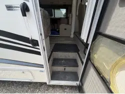 2023 THOR MOTOR COACH VEGAS 24 4