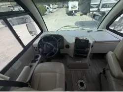 2023 THOR MOTOR COACH VEGAS 24 4