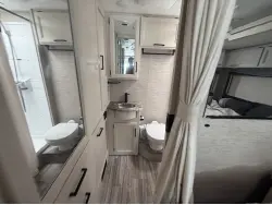 2023 THOR MOTOR COACH VEGAS 24 4