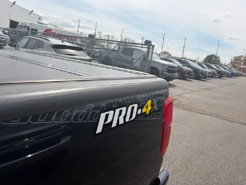 2019 NISSAN FRONTIER