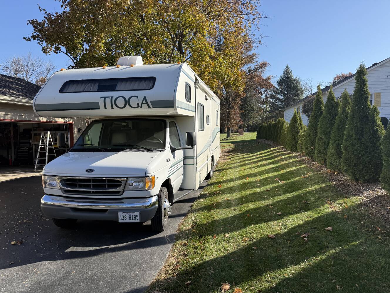A photo of this 1999 Fleetwood TIOGA 29