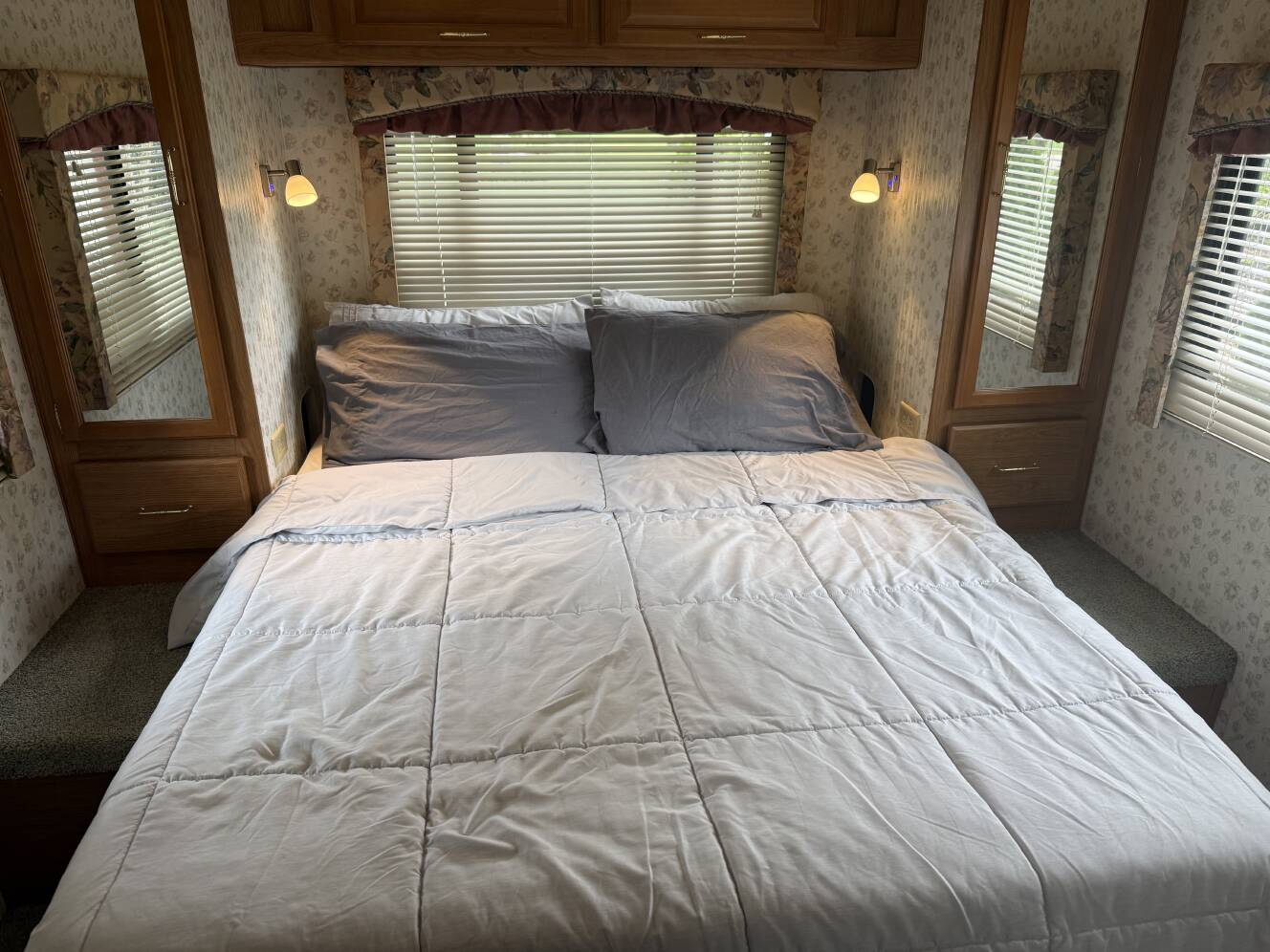 A photo of this 1999 Fleetwood TIOGA 29