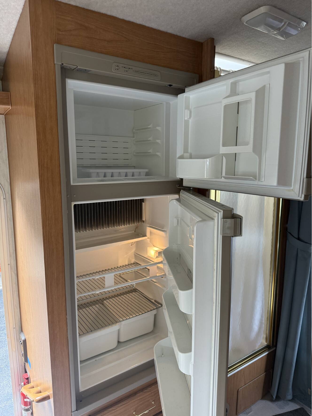 A photo of this 1999 Fleetwood TIOGA 29