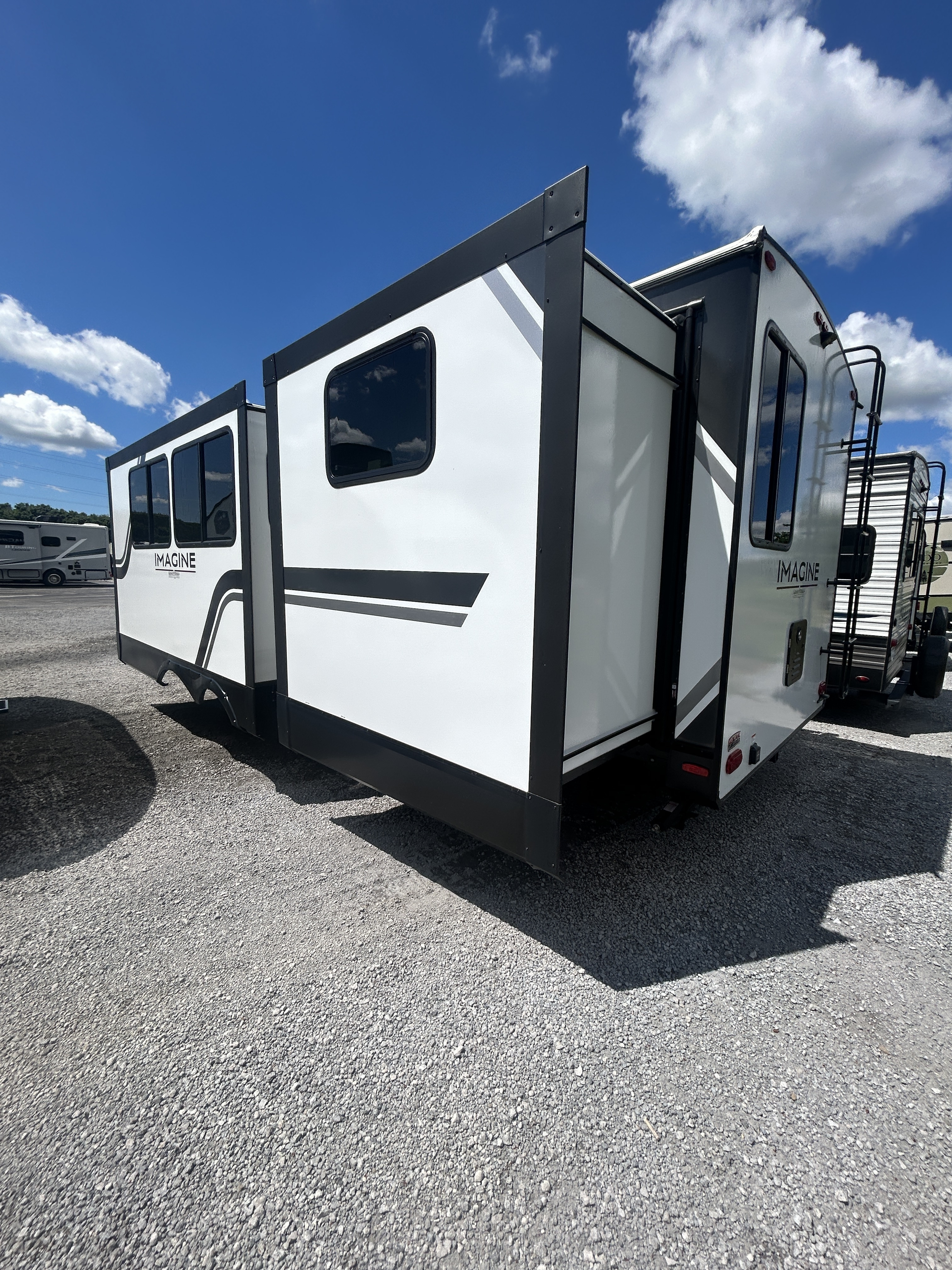 2026 Grand Design IMAGINE 2810BH in jones MI